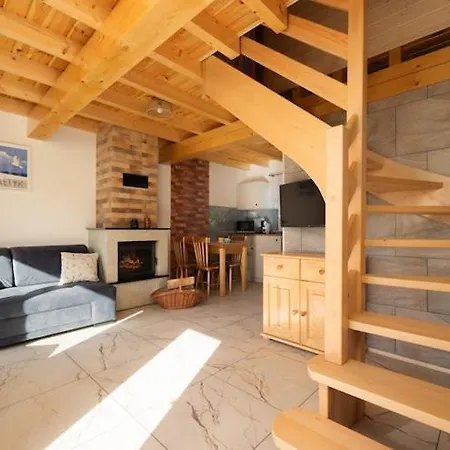 بيت للعطل Year-round With Fireplace And Terrace