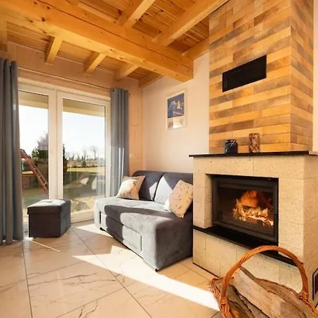 بيت للعطل Year-round With Fireplace And Terrace