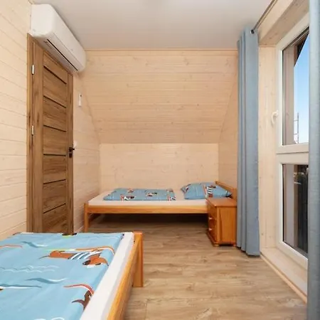 Year-round With Fireplace And Terrace
