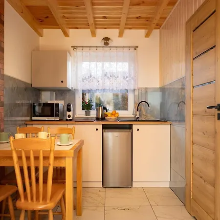 Year-round With Fireplace And Terrace