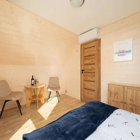 Year-round With Fireplace And Terrace Мельно