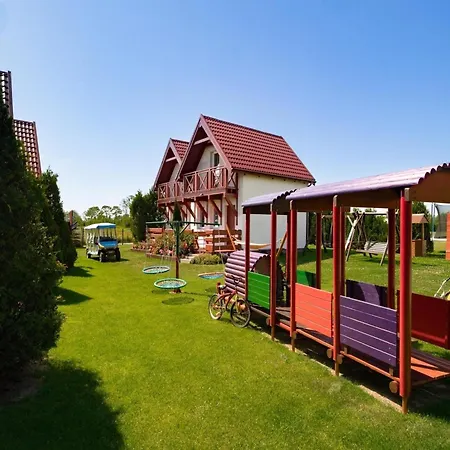 Дом отдыха Year-round With Fireplace And Terrace Мельно