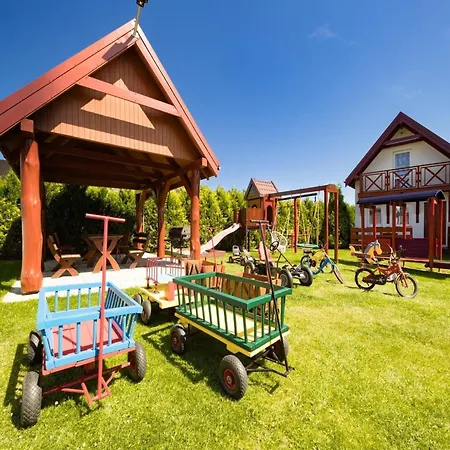 Дом отдыха Year-round With Fireplace And Terrace Мельно