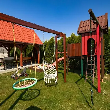 Year-round With Fireplace And Terrace Дом отдыха
